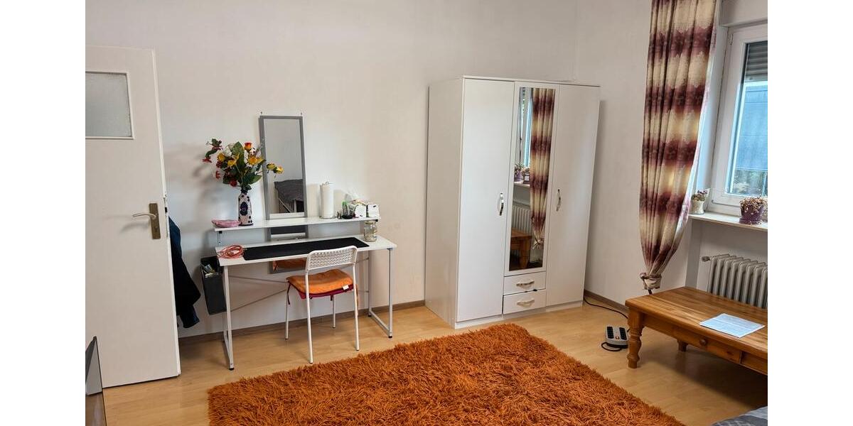 Etagenwohnung Saarbrücken West - 1 Zimmer, 35 m&sup2;, 500&euro; | Angebot:26607048