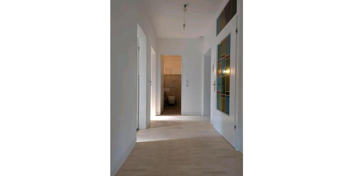 Wohnen auf Zeit Großostheim - 5 Zimmer, 140 m&sup2;, 587&euro; | Angebot:24685857