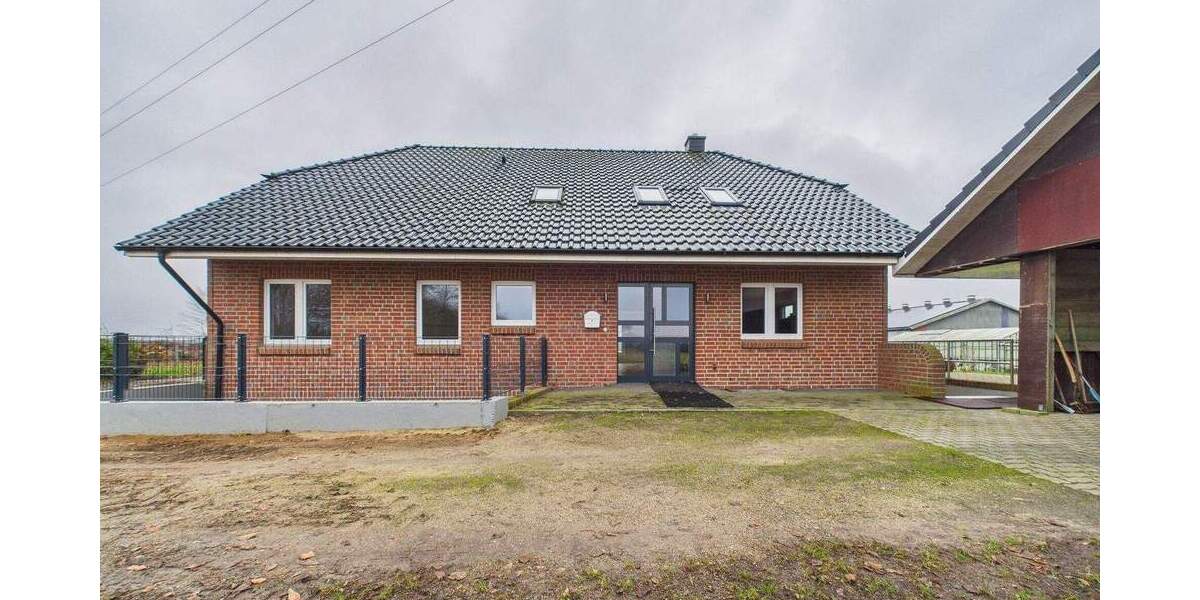 Einfamilienhaus Bornhöved - 7 Zimmer, 276 m&sup2;, 2.295&euro; | Angebot:24208155