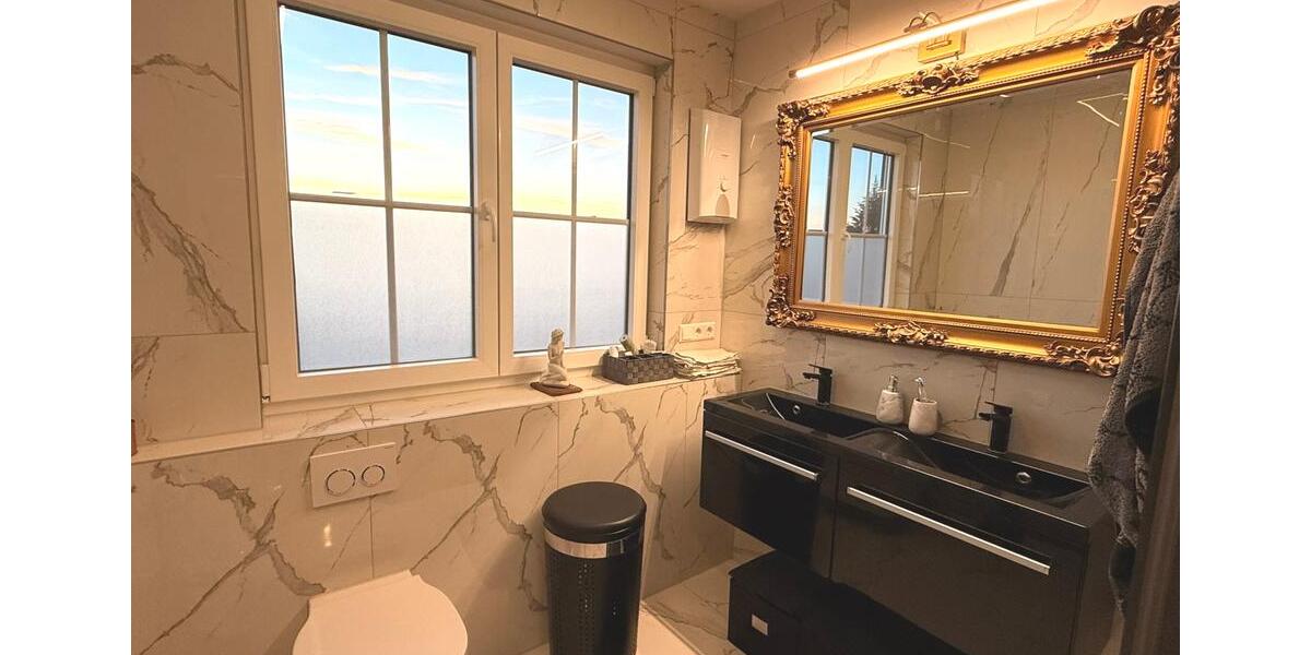 Exklusive, vollmöblierte Penthouse-Wohnung mit luxuriöser Ausstattung nahe Düsseldorf zimmer