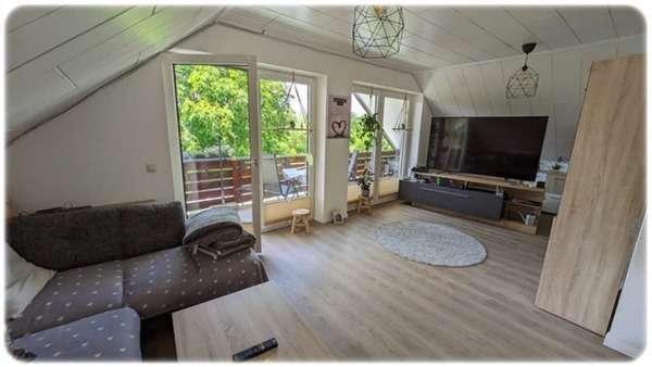 Dachgeschoßwohnung Munster - 3 Zimmer, 86 m&sup2;, 800&euro; | Angebot:24773925