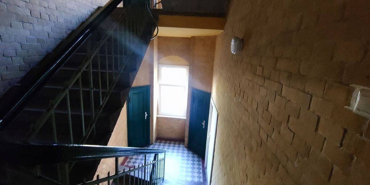 Etagenwohnung Bitterfeld Bitterfeld - 3 Zimmer, 95 m&sup2;, 575&euro; | Angebot:26630290