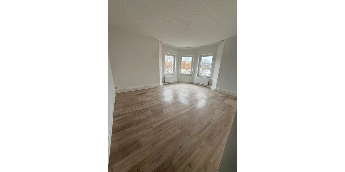 Etagenwohnung Coburg - 5 Zimmer, 145 m&sup2;, 1.375&euro; | Angebot:26347041