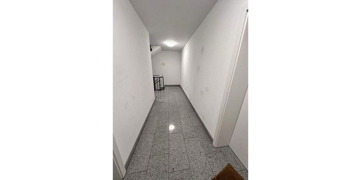 Schöne Gartenwohnung 2 zimmer