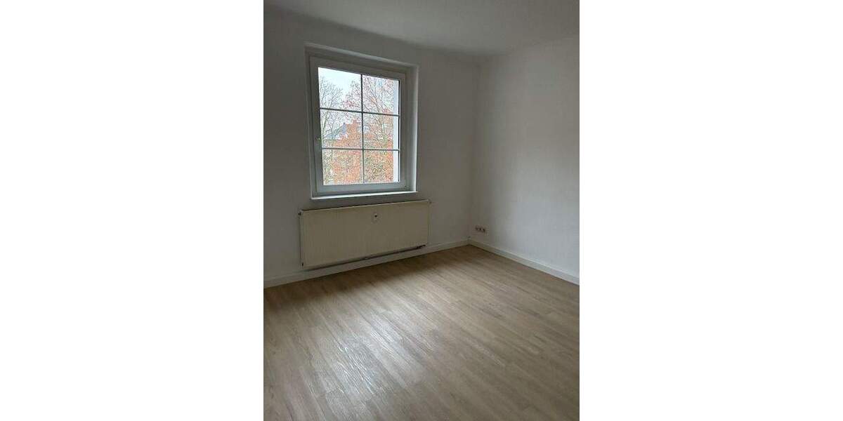 Etagenwohnung Strehla - 5 Zimmer, 93 m&sup2;, 610&euro; | Angebot:25688436