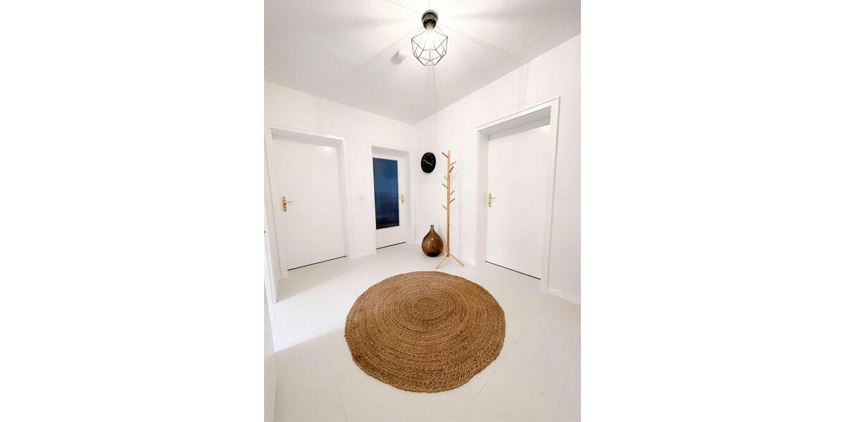 Wohnen auf Zeit Ratingen - 1 Zimmer, 19 m&sup2;, 690&euro; | Angebot:26013977