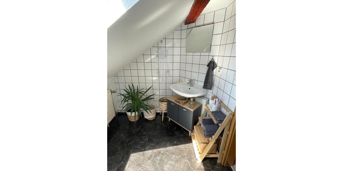 Dachgeschoßwohnung Passau Auerbach - 2 Zimmer, 40 m&sup2;, 547&euro; | Angebot:26633304
