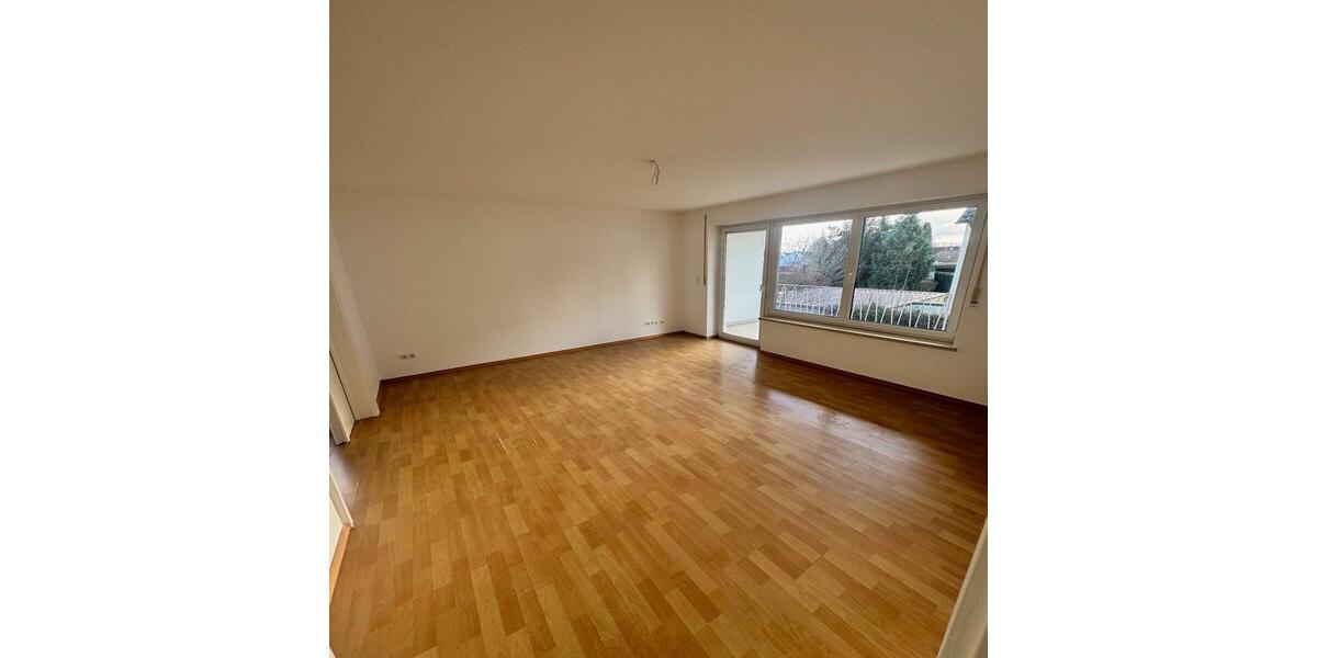 Etagenwohnung Dillingen an der Donau - 4 Zimmer, 105 m&sup2;, 945&euro; | Angebot:26234261