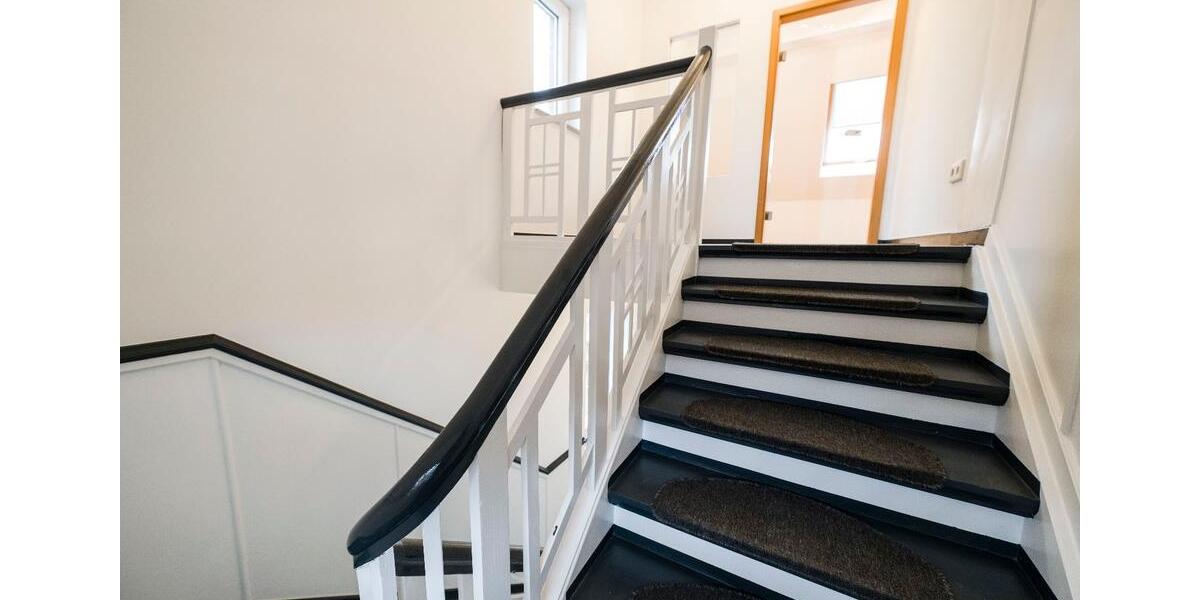 Großzügige 3-Zimmer-Maisonette (77 m²) mit Dachterrasse frisch re 3 zimmer