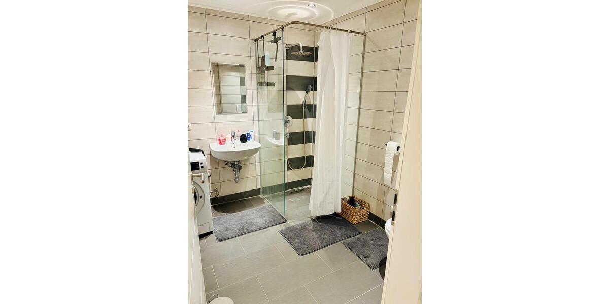 2-Zimmer-Wohnung, ca 50 qm in der Heerstraße 2 zimmer