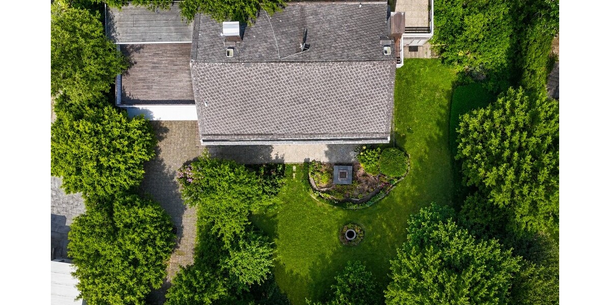 Großes Familienhaus am Sonnenhang mit Doppelgarage - Einfamilienhaus Eppstein-Vockenhausen Vockenhausen | Angebot:27120640