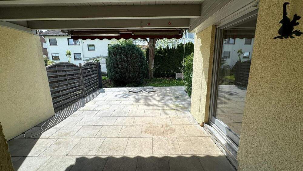 Mehrfamilienhaus, Wohnhaus Althengstett - 5 Zimmer, 199 m&sup2;, 2.500&euro; | Angebot:25821147