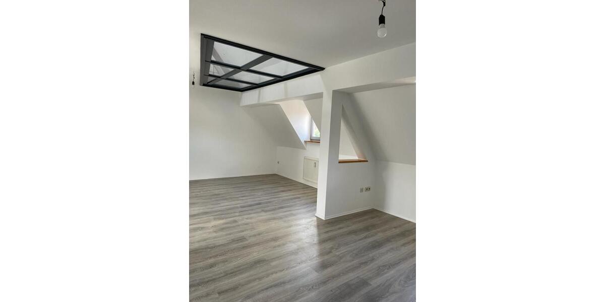 Attraktive Maisonette-Dachgeschosswohnung in Clausen 4 zimmer