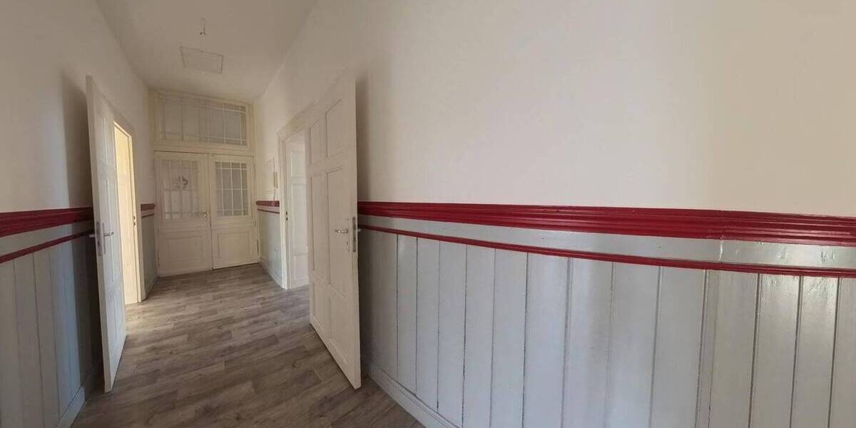 Etagenwohnung Mühlhausen Mühlhausen - 7 Zimmer, 160 m&sup2;, 890&euro; | Angebot:26037002