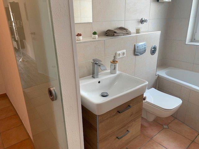 Wohnen auf Zeit Hagen Hagen-Mitte - 2 Zimmer, 54 m&sup2;, 1.050&euro; | Angebot:26044356