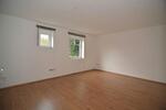 Etagenwohnung Bad Neustadt an der Saale - 2 Zimmer, 80 m&sup2;, 640&euro; | Angebot:26416511