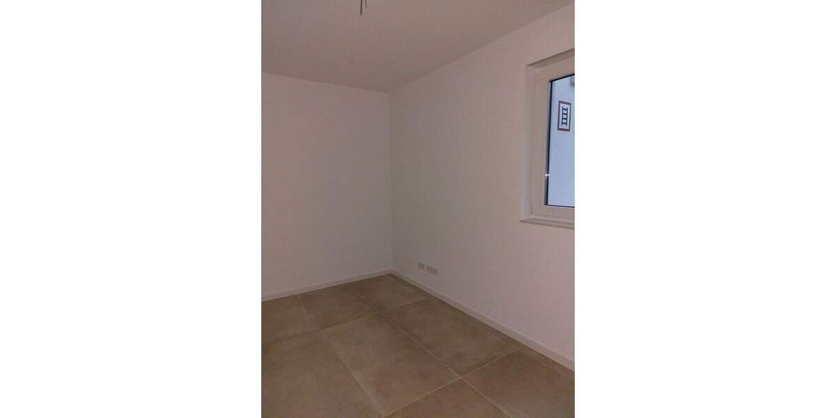 Terrassenwohnung Troisdorf Oberlar - 3 Zimmer, 81 m&sup2;, 1.137&euro; | Angebot:25152444