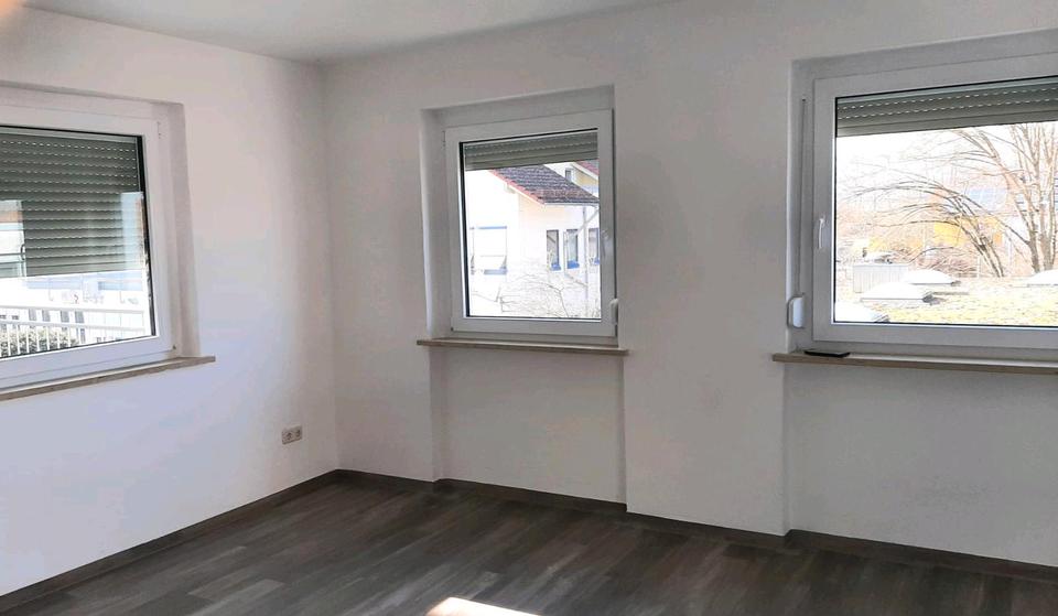 Etagenwohnung Weißenburg in Bayern - 4 Zimmer, 90 m&sup2;, 900&euro; | Angebot:25257462