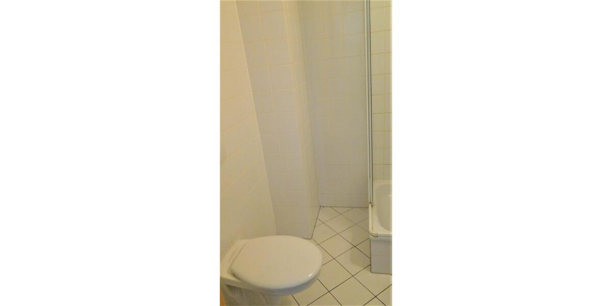 Etagenwohnung Geisenheim - 3 Zimmer, 75 m&sup2;, 820&euro; | Angebot:25870309