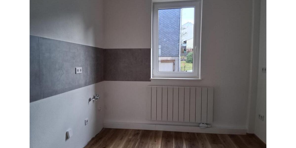 Etagenwohnung Sonneberg - 3 Zimmer, 80 m&sup2;, 650&euro; | Angebot:24979778