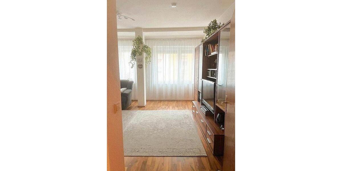 Etagenwohnung Nürnberg Gibitzenhof - 4 Zimmer, 91 m&sup2;, 1.100&euro; | Angebot:26579827