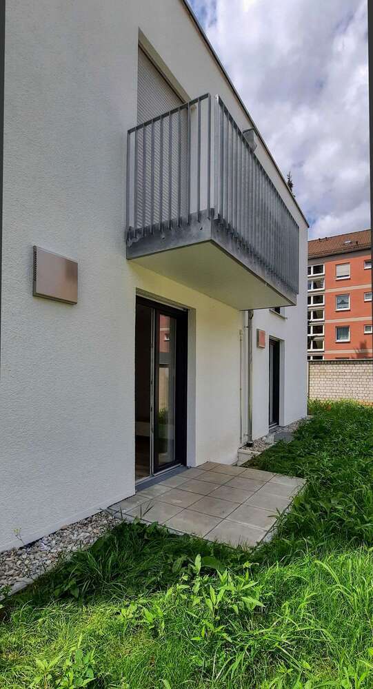 Wohnung zum Mieten in Augsburg 450 € 23 m²