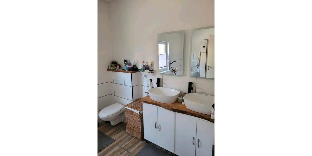 Dachgeschoßwohnung Nettersheim - 4 Zimmer, 120 m&sup2;, 1.100&euro; | Angebot:26301693