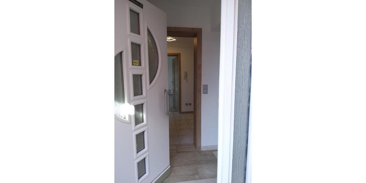 Erdgeschoßwohnung Künzell - 2 Zimmer, 90 m&sup2;, 850&euro; | Angebot:25646935