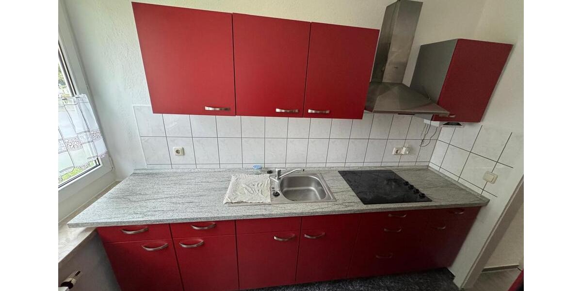 4-Raum Wohnung mit Einbauküche – ab sofort verfügbar 4 zimmer