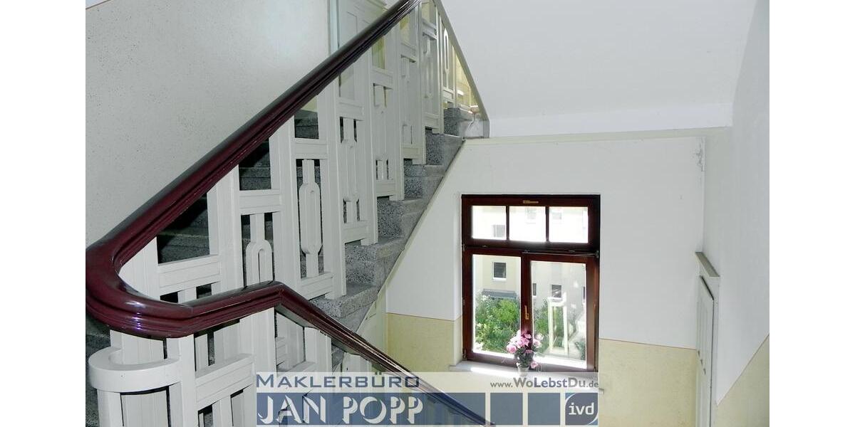 Dachgeschoßwohnung Greiz - 2 Zimmer, 60 m&sup2;, 300&euro; | Angebot:26491110