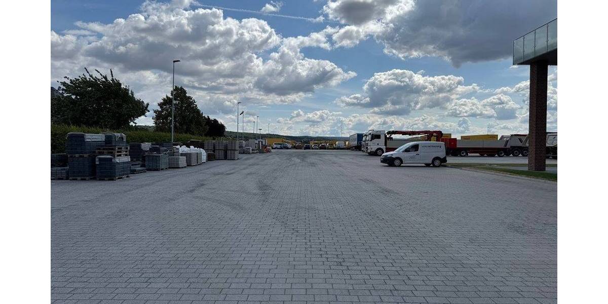 Gewerbeobjekt Lindhorst - 5 Zimmer, 207 m&sup2;, 2.200&euro; | Angebot:23516415