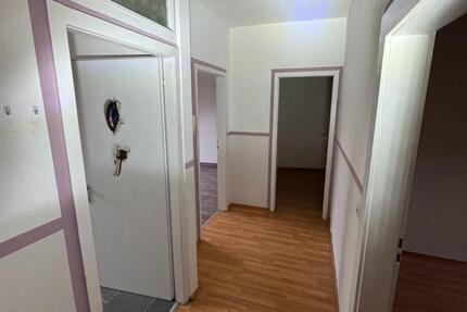 3 ZKB Dachgeschosswohnung 2 zimmer