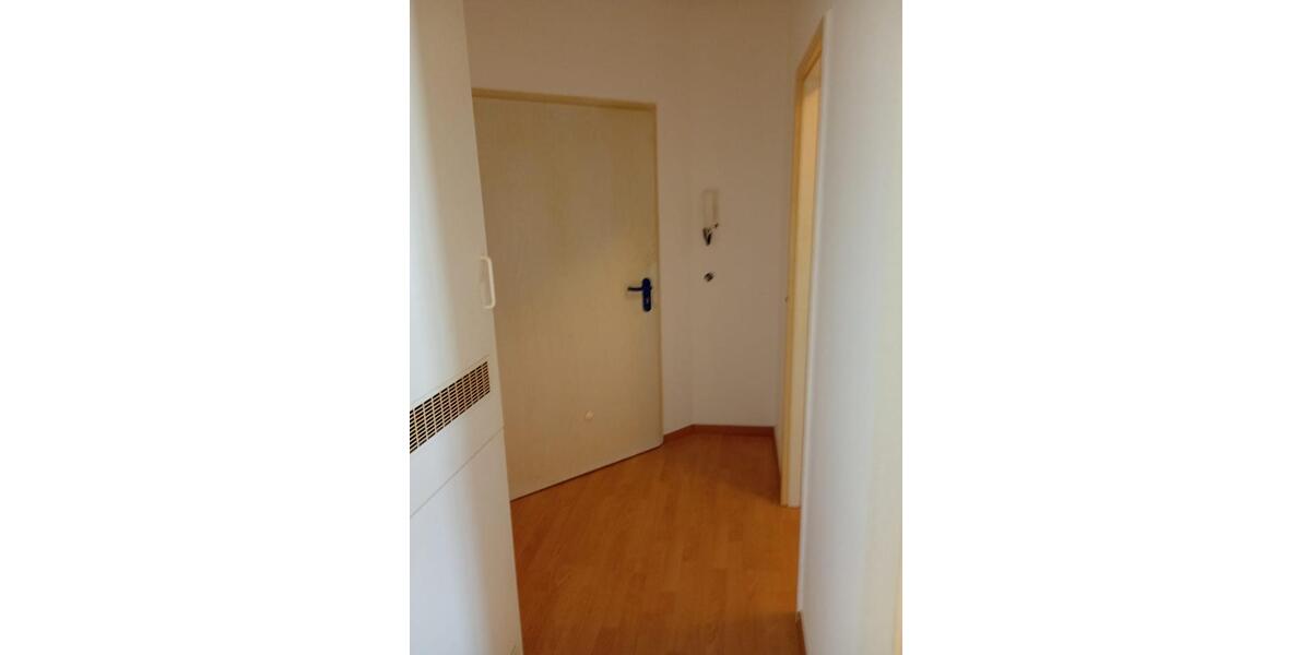 Etagenwohnung Meiningen - 1 Zimmer, 35 m&sup2;, 300&euro; | Angebot:26663870