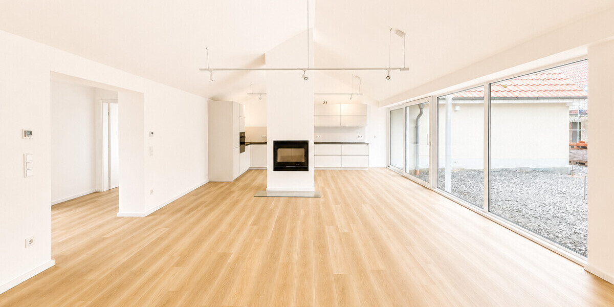 Exklusive kernsanierte Loftwohnung im Erstbezug mit Privatteich & Panorama-Glasfront - Erdgeschoßwohnung Münster / Albachten Albachten | Angebot:26621543
