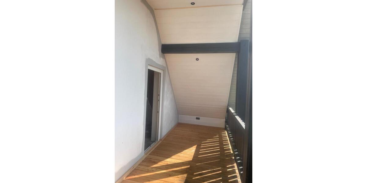 Dachgeschoßwohnung Flachslanden - 2 Zimmer, 65 m&sup2;, 550&euro; | Angebot:26505525