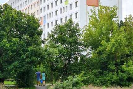 Wohnung zum Mieten in Hoyerswerda 354,42 € 59.07 m²