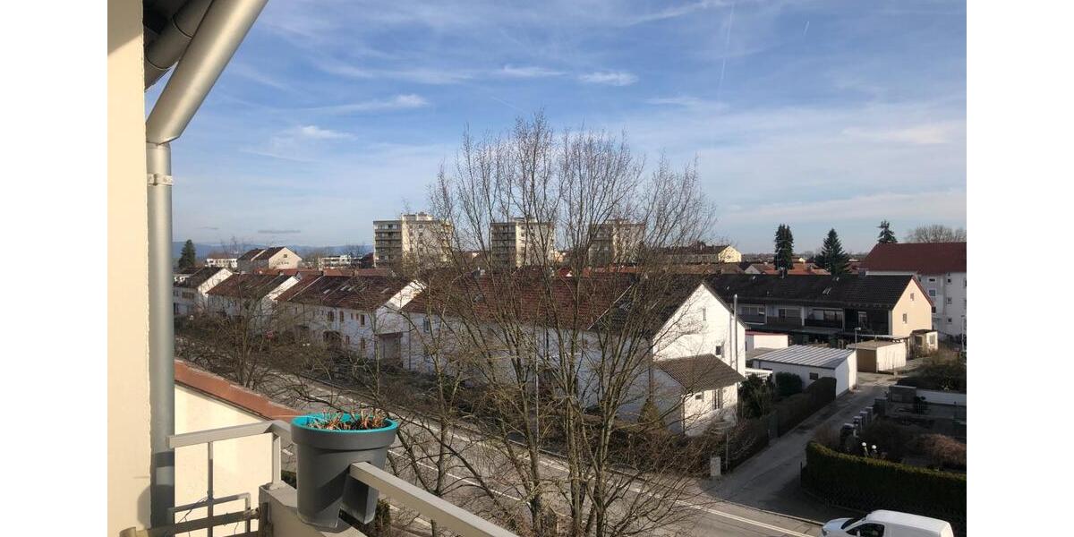Etagenwohnung Straubing - 3 Zimmer, 67 m&sup2;, 667&euro; | Angebot:25055888