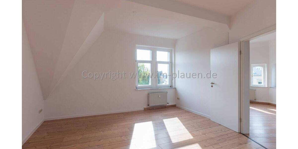 Etagenwohnung Plauen Stadtmitte - 2 Zimmer, 65 m&sup2;, 380&euro; | Angebot:26834910