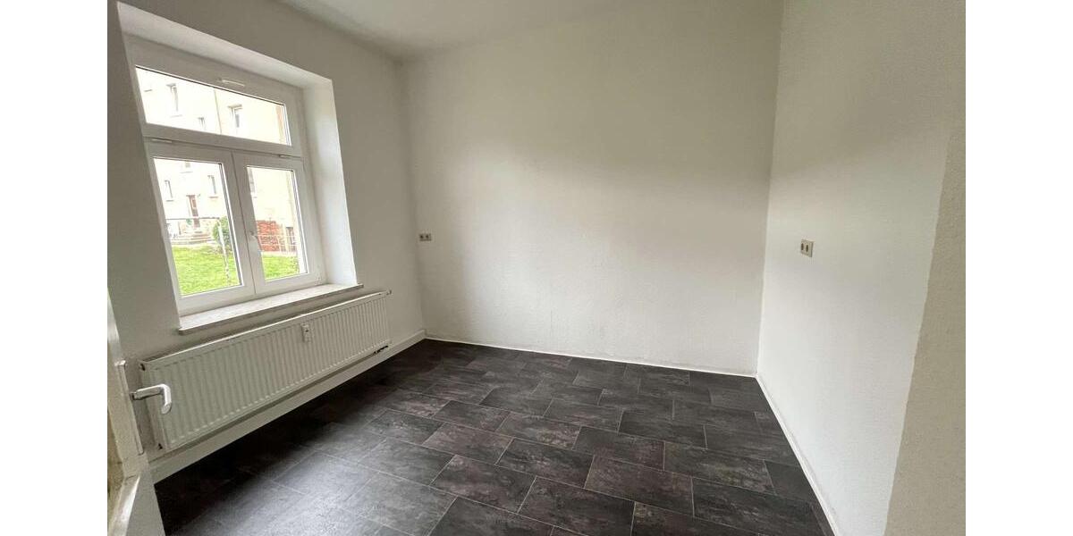 Erdgeschoßwohnung Hainichen - 3 Zimmer, 53 m&sup2;, 292&euro; | Angebot:22307055