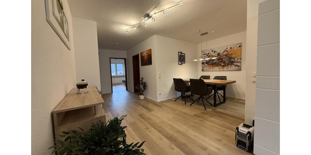 Etagenwohnung Königsbronn - 4 Zimmer, 88 m&sup2;, 880&euro; | Angebot:24702735