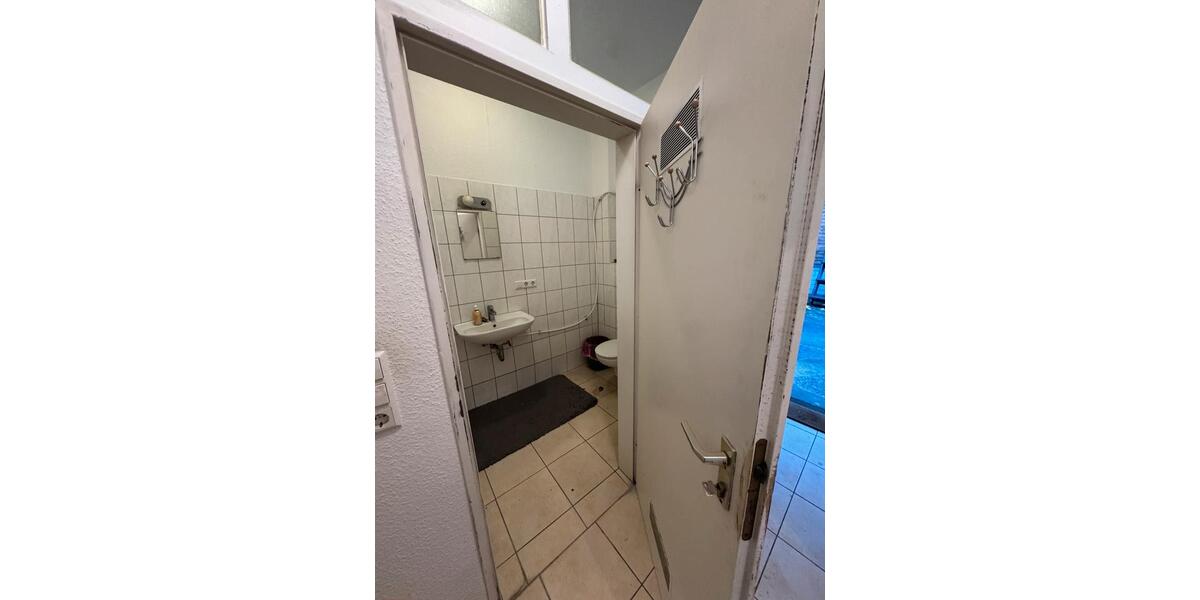 Zimmer frei ab 01.01.2026 – Perfekt für Studierende in Karlsruhe 4 zimmer