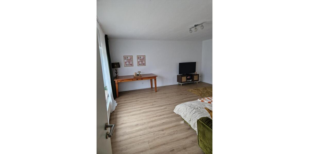 Erdgeschoßwohnung Jüchen - 1 Zimmer, 40 m&sup2;, 550&euro; | Angebot:24793693