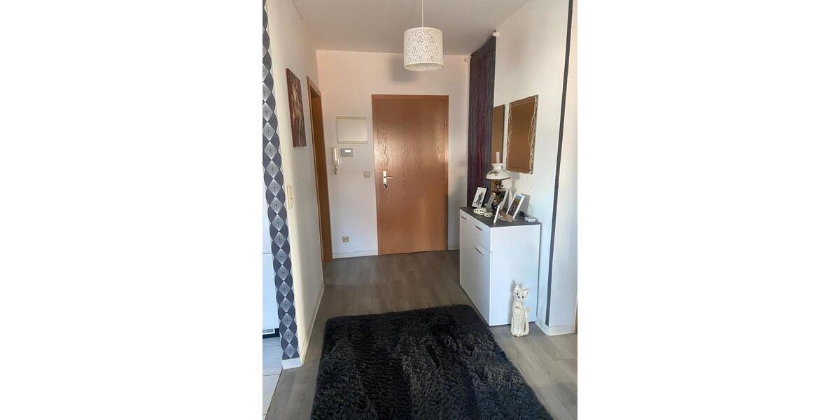 Dachgeschoßwohnung Kölleda - 2.5 Zimmer, 39 m&sup2;, 502&euro; | Angebot:26254057