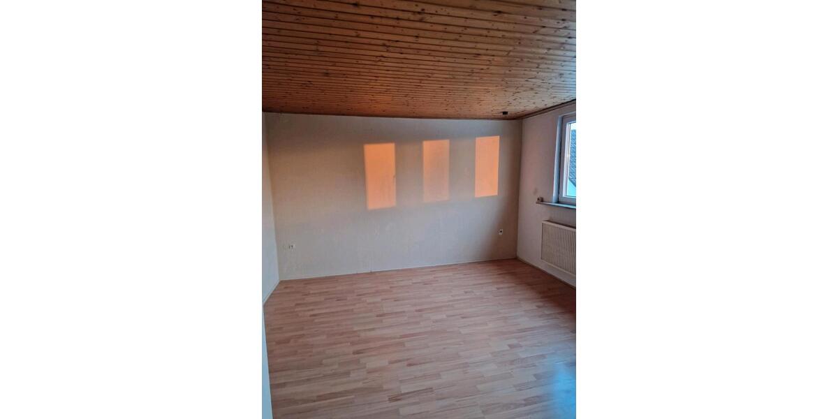 Etagenwohnung Immenhausen - 3 Zimmer, 58 m&sup2;, 360&euro; | Angebot:25947861