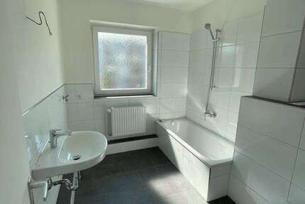Wohnung Uetersen Klosterbezirk - 3 Zimmer, 72 m&sup2;, 715&euro; | Angebot:27341135