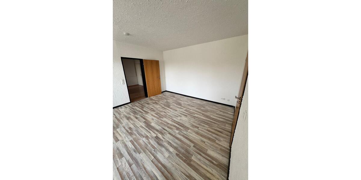 Etagenwohnung Sulingen - 3 Zimmer, 74 m&sup2;, 740&euro; | Angebot:26523715