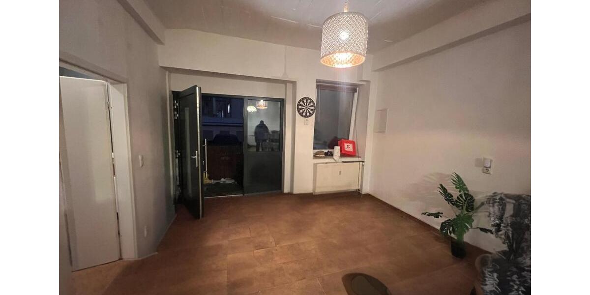 Erdgeschoßwohnung Kassel - 1 Zimmer, 50 m&sup2;, 500&euro; | Angebot:24805054
