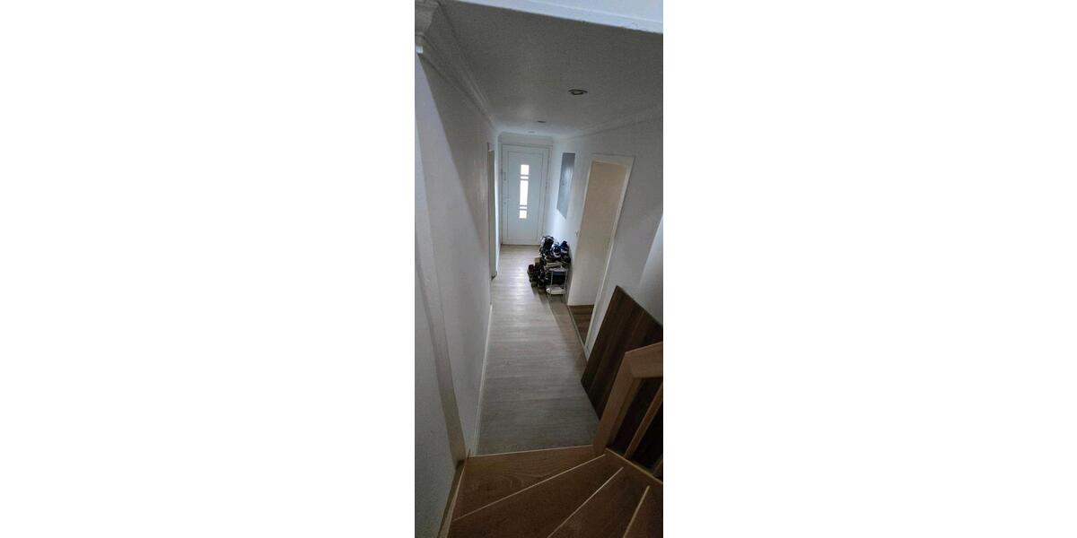 Einfamilienhaus Großlittgen - 5 Zimmer, 140 m&sup2;, 980&euro; | Angebot:25238310