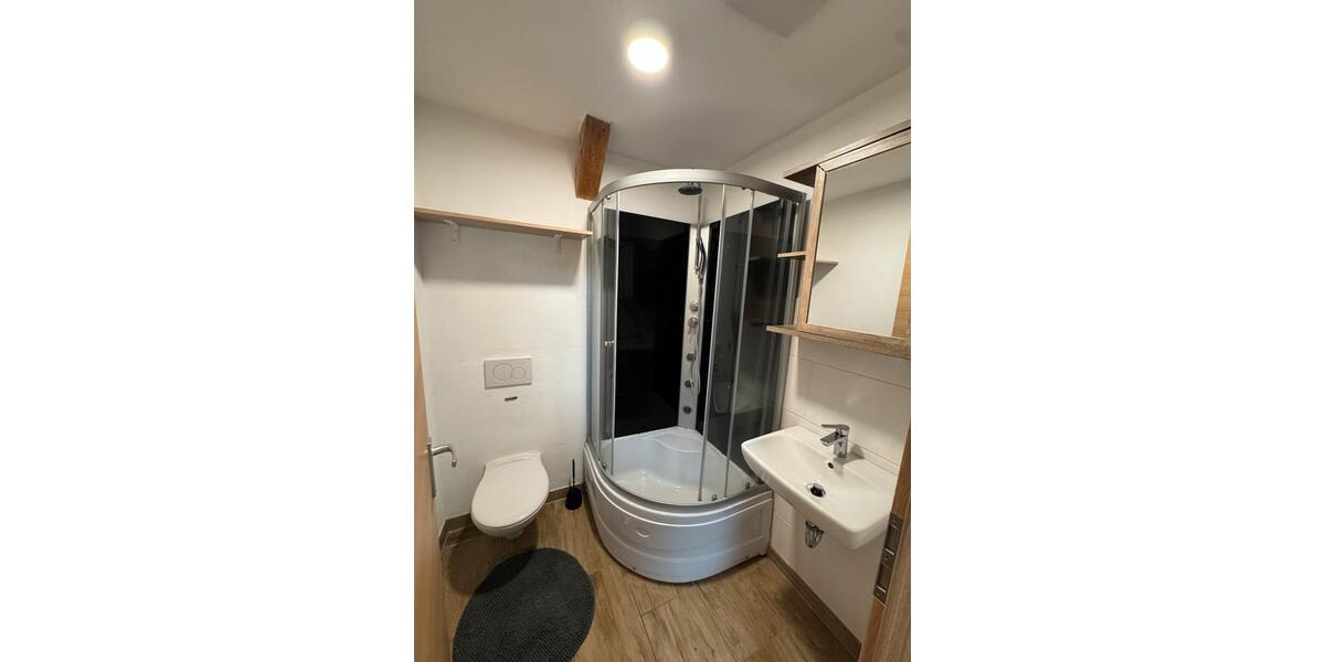 Wohnen auf Zeit Gerzen - 1 Zimmer, 18 m&sup2;, 28&euro; | Angebot:24459773