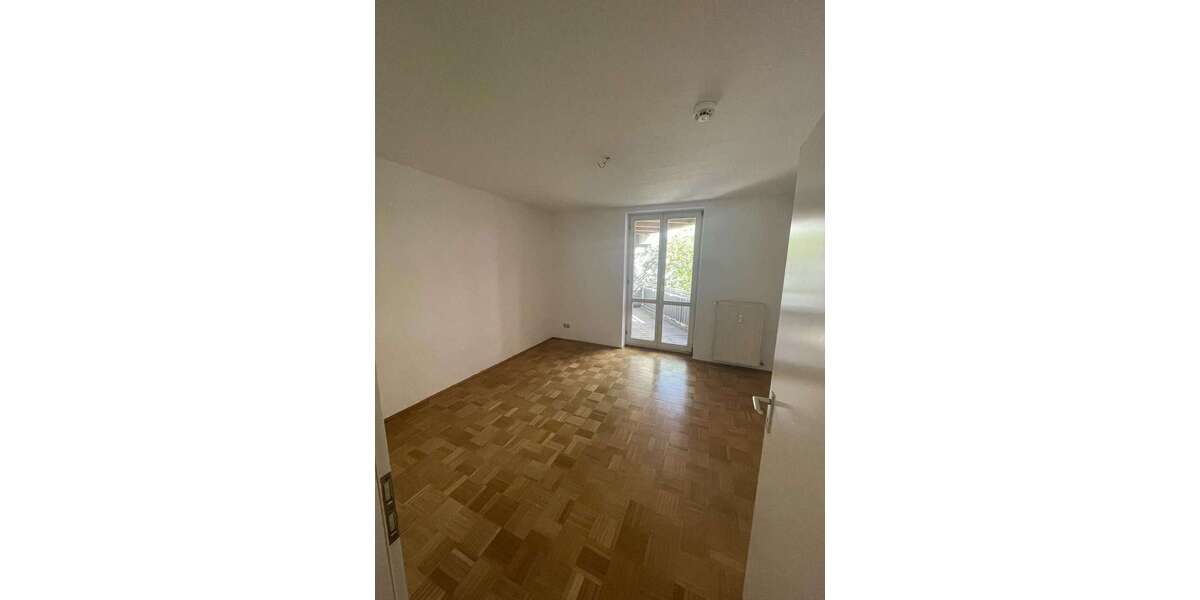 Etagenwohnung Würzburg Sanderau - 1 Zimmer, 38 m&sup2;, 450&euro; | Angebot:25014919